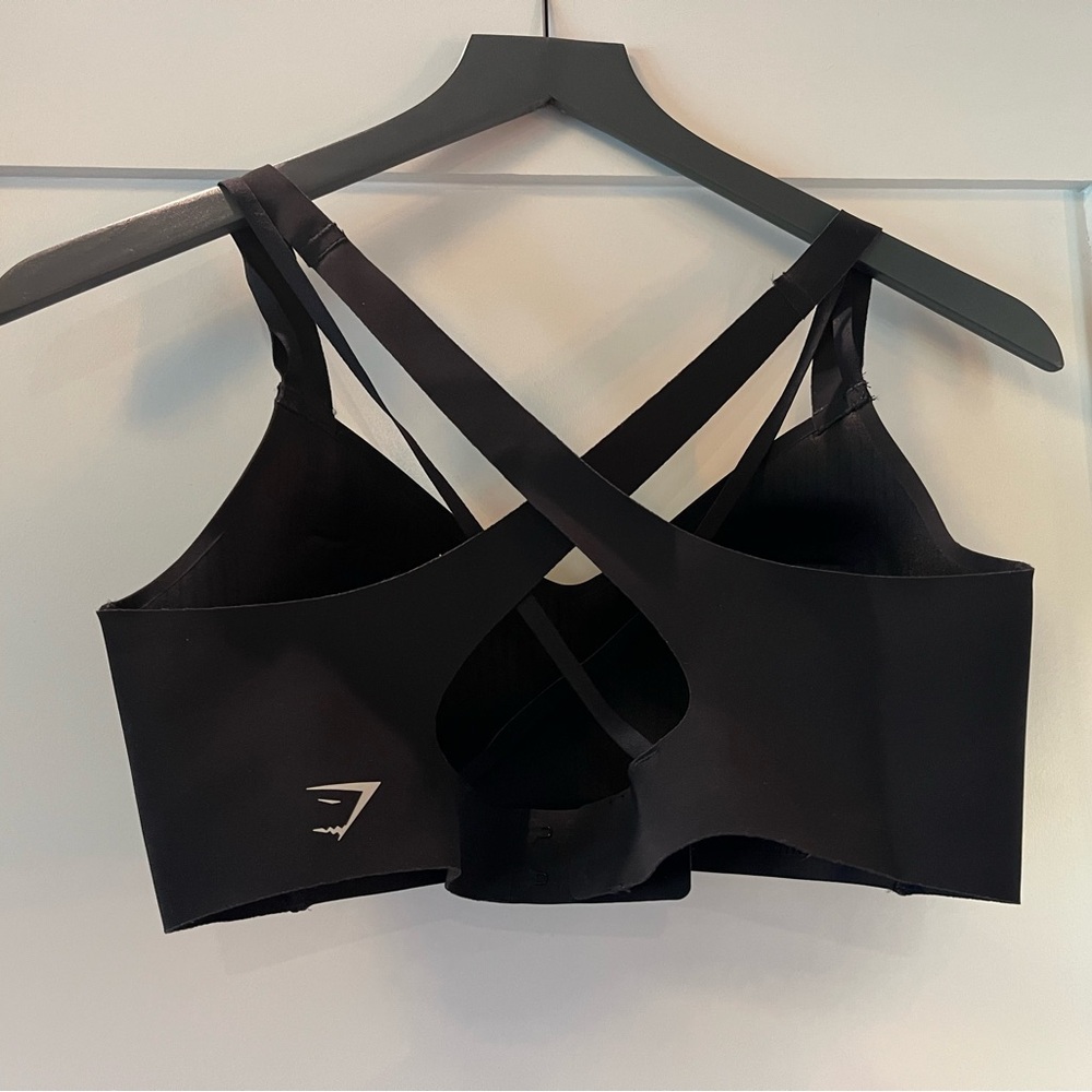 Gymshark sports bra - Picture 2 of 2